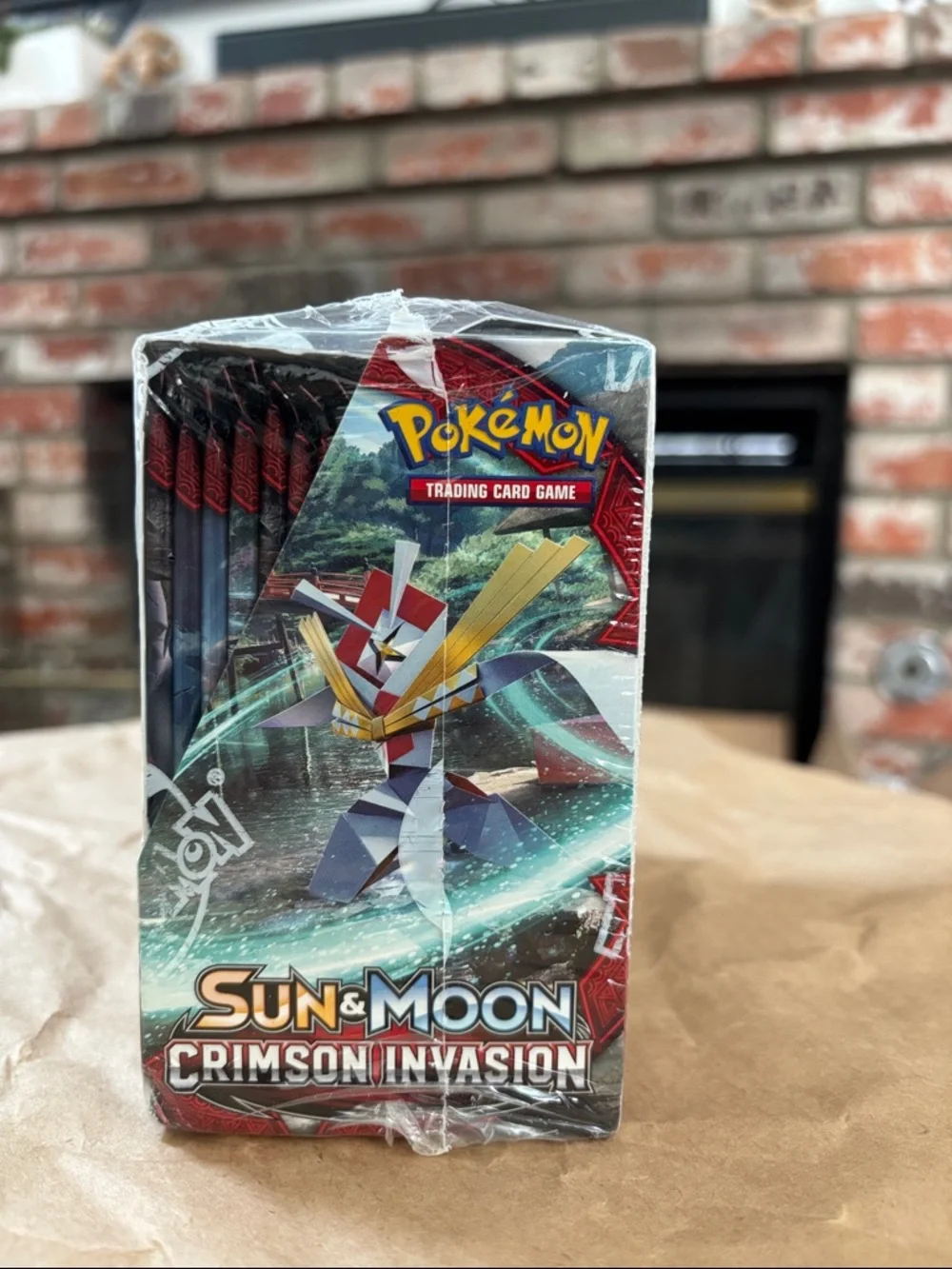 Pokemon TCG Sun and Moon Crimson Invasion Booster Box sealed - Picture 2 of 6